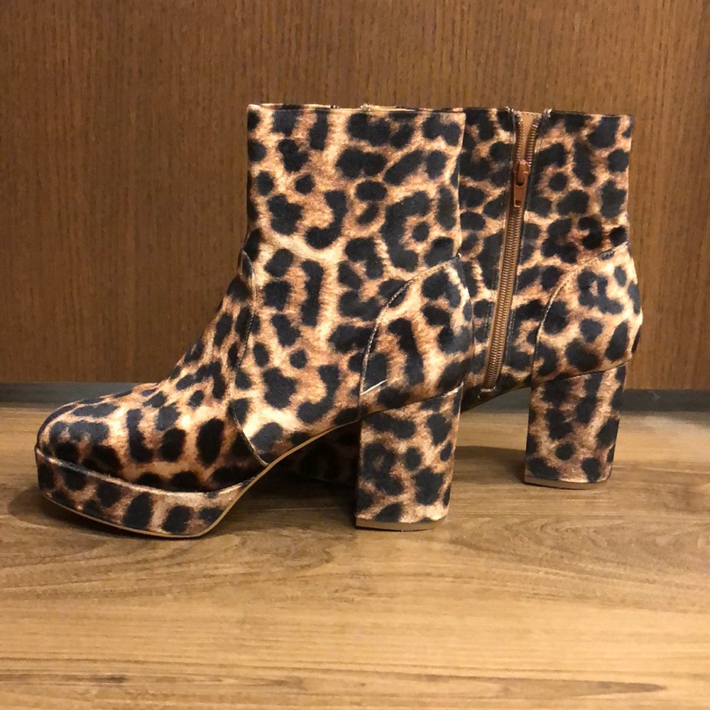 Urban Outfitters Booties